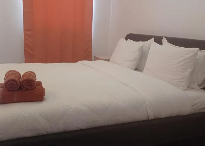 Alojamento de Turismo Selvagem Marsus *